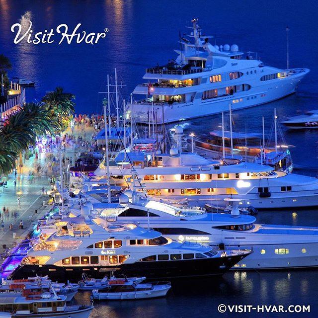Hvar Apartments 8 Min To The Beach Hvar Town Exterior foto