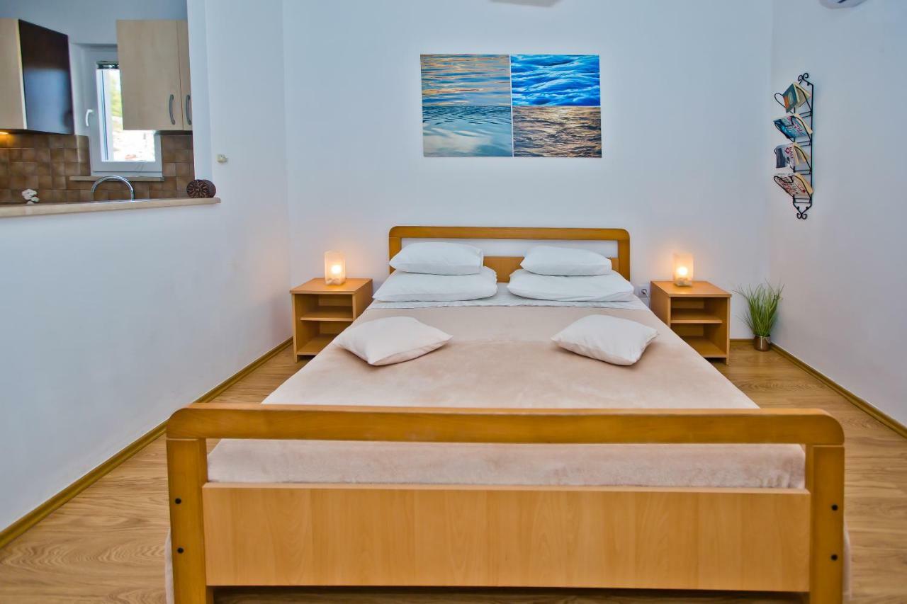 Hvar Apartments 8 Min To The Beach Hvar Town Exterior foto