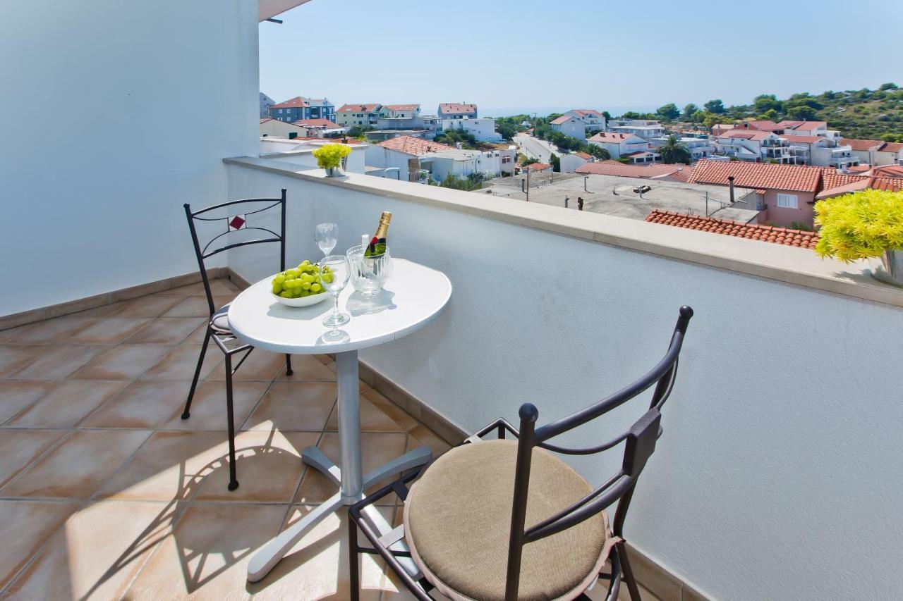 Hvar Apartments 8 Min To The Beach Hvar Town Exterior foto